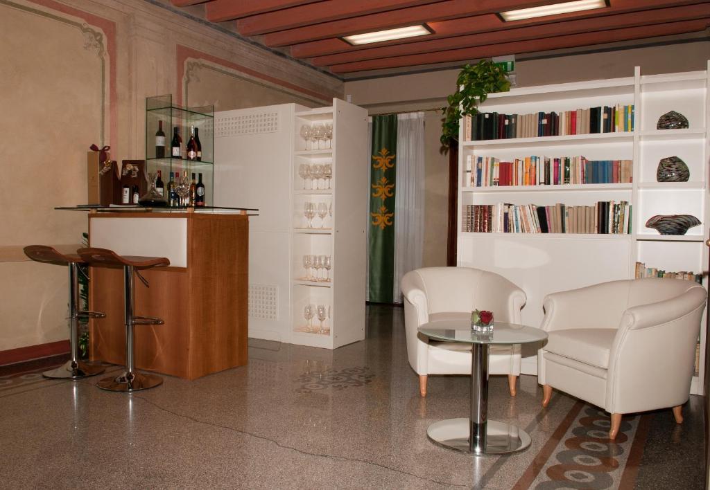 Hotel Villa Maternini Vazzola Exteriér fotografie