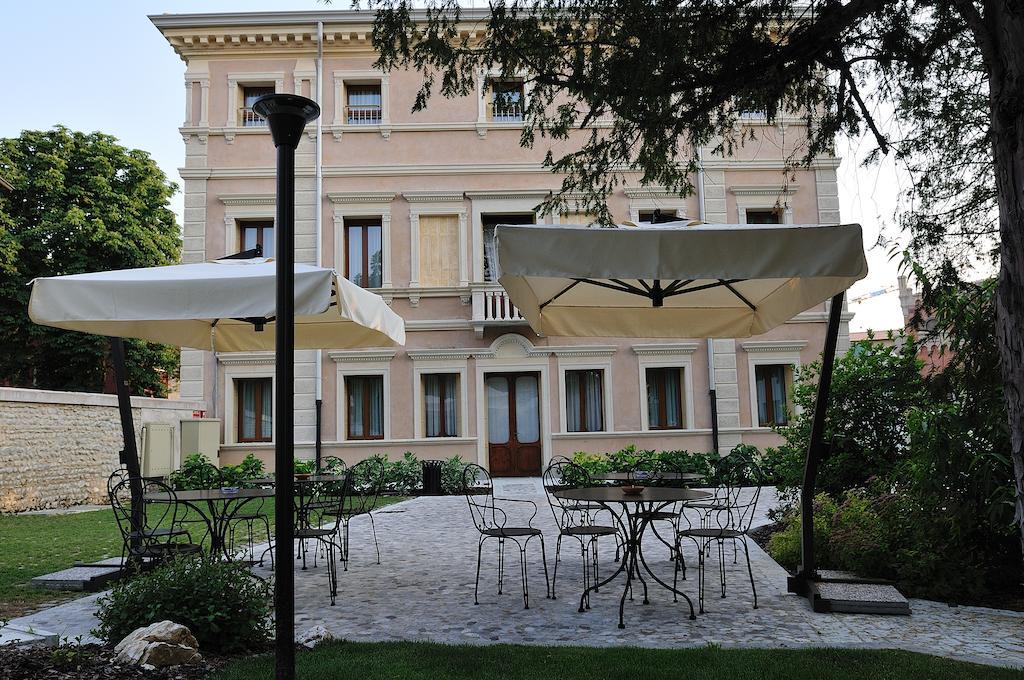 Hotel Villa Maternini Vazzola Exteriér fotografie