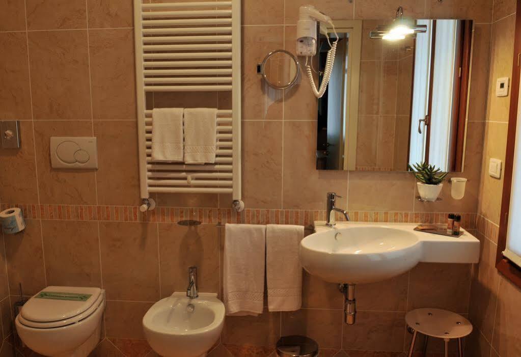 Hotel Villa Maternini Vazzola Exteriér fotografie
